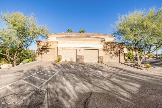 Building Photo - 12050 N Panorama Dr Unit 209