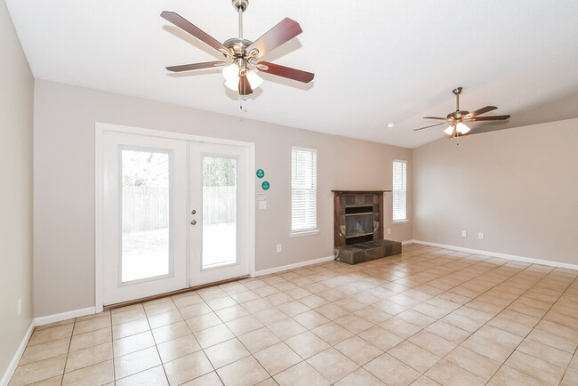 Photo - 8522 Sugartree Dr