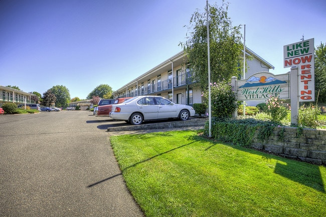 Photo - West Hills Village