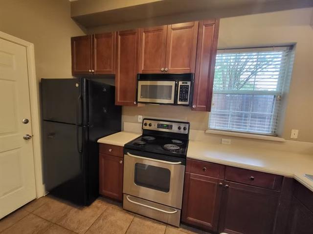 Photo - 1819 N Fitzhugh Ave
