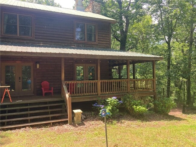 Photo - 937 Scenic Ln