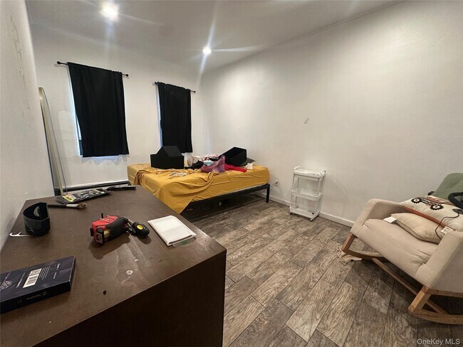 Photo - 8 Lafayette St