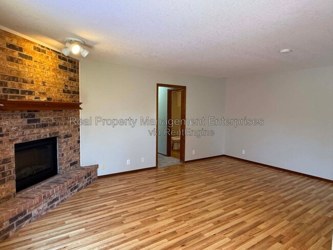 Photo - 4105 Heritage Pl Dr