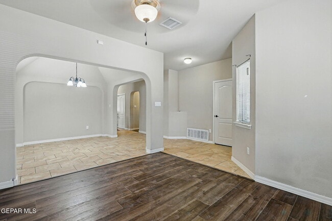 Photo - 14329 Owl Point Ave