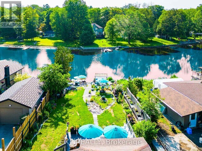 Photo - 27 Sunnidale Rd S