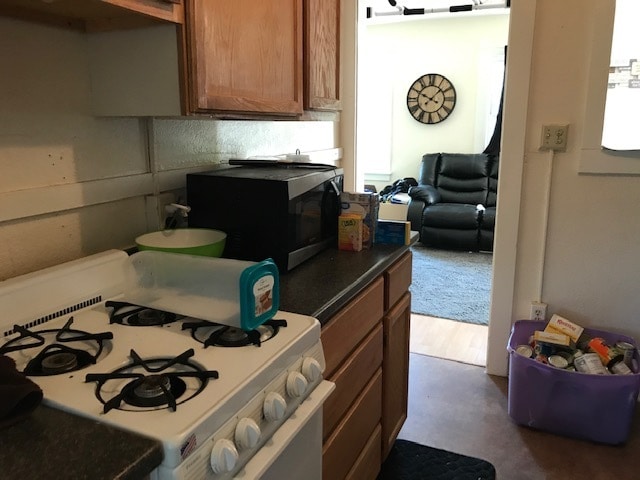 Disfrute de los senderos para bicicletas en Jaycee Park en Westwood. - 1118 E 1st St Unidad 1118