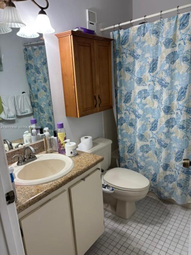 Photo - 667 Woodgate Ln