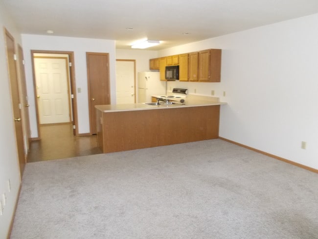 Kitchen from Living Rm - 2007 Sterling Ct Rental