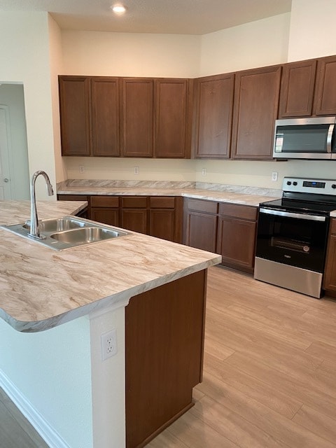 Photo - 10469 Collins Rd