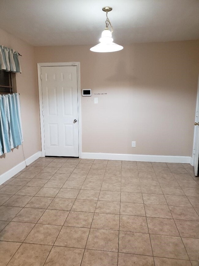 Photo - 16123 Catbird Ct