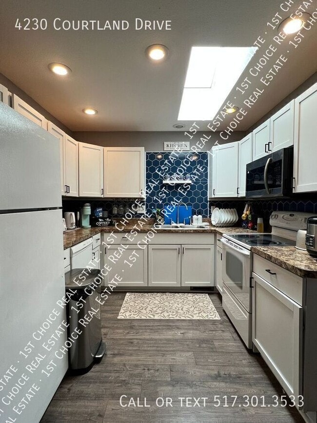 Photo - 4230 Courtland Dr