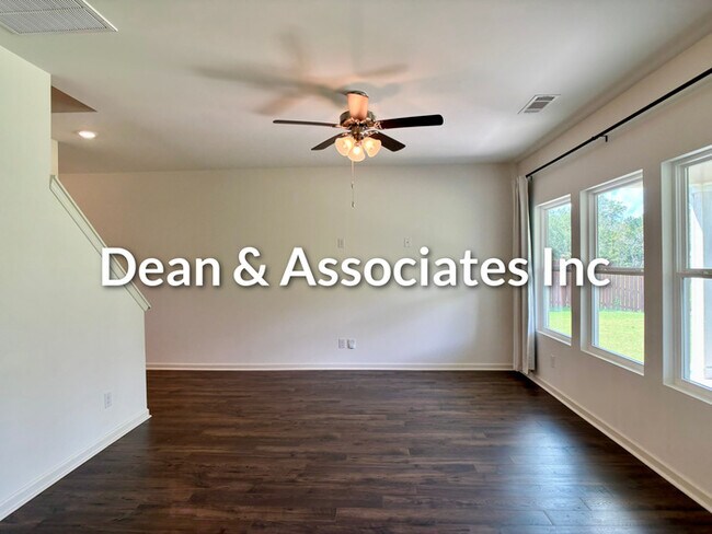Photo - 464 Crossbridge Rd