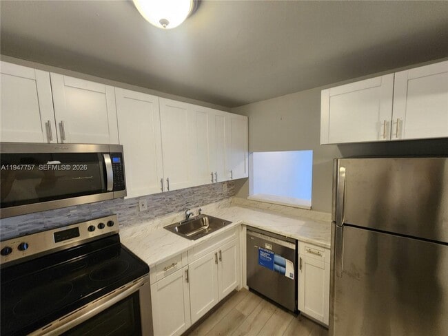 Photo - 11309 SW 200th St Unit 303-C