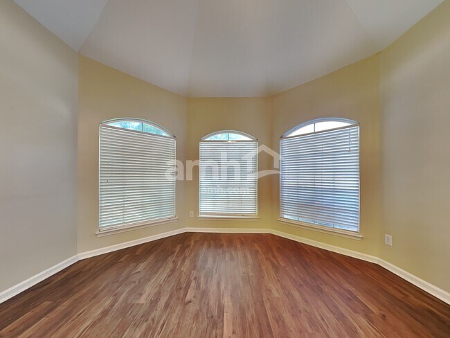 Photo - 14127 Hiawatha Ct