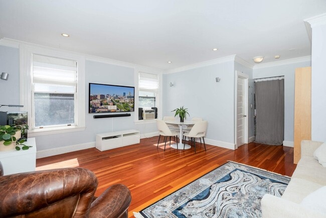 Photo - 1064 Beacon St Unit 12A