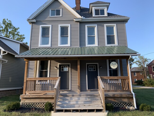 Photo - 1242 E Mound St
