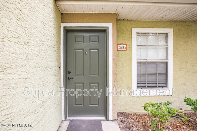 Photo - 10075 Gate Pkwy Unit 2605