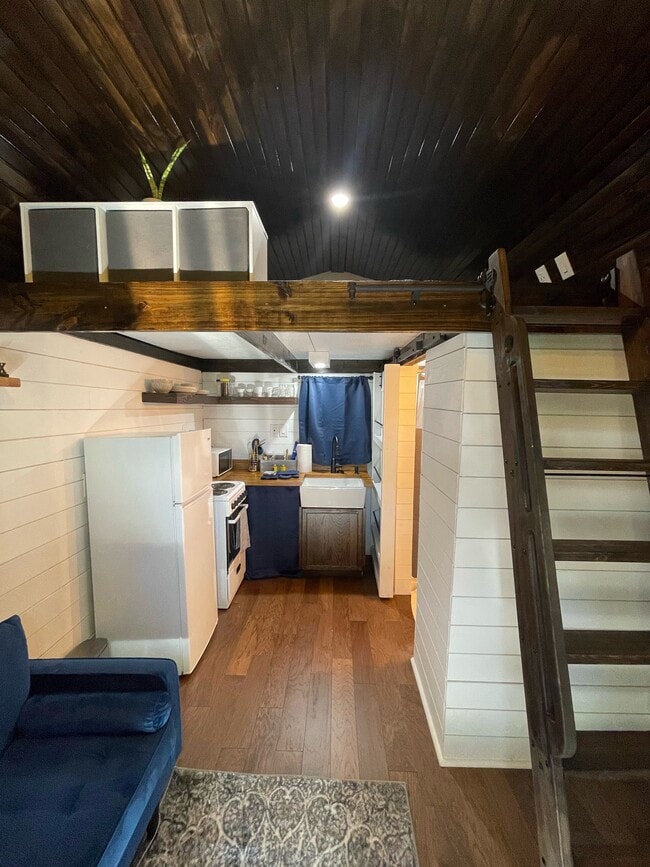 Photo - 3826 Marianna Rd Unidad Tiny house