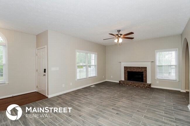 Photo - 230 Austin Dr