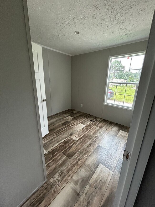 Photo - 127 Hubert Blvd Unidad 31