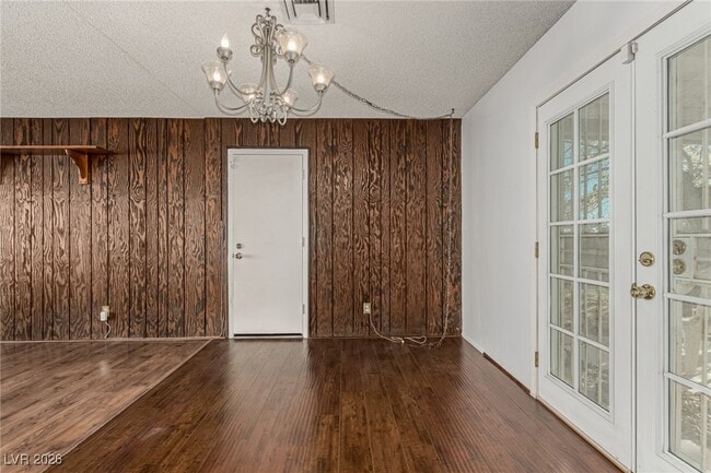 Photo - 5255 Stampa Ave