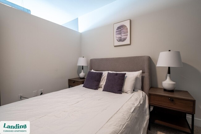 Photo - 1820 E Broad St Unidad 410