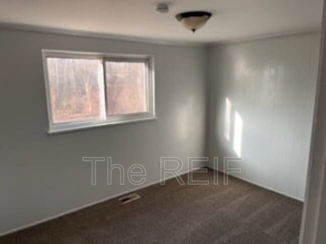Photo - 6223 Cypress Dr