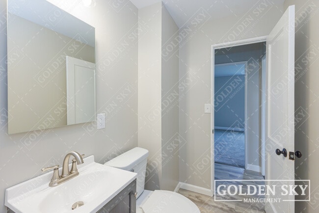 Photo - 2312 S Pershing Dr