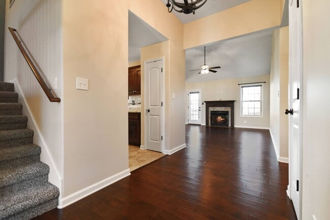 Photo - Pet Friendly Three Bedroom with Bonus!