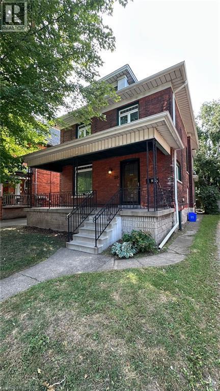 Photo - 20 Holton Ave S