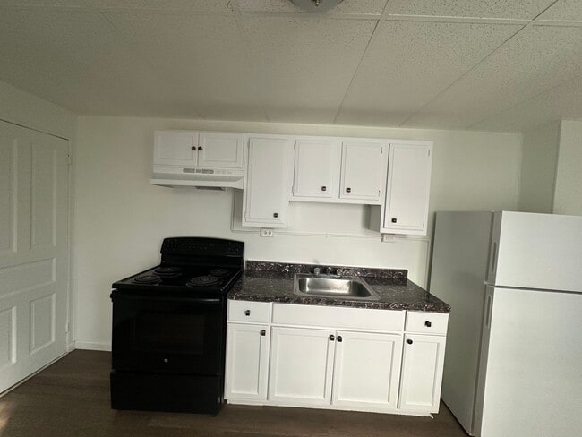 Building Photo - Beautiful 3 bedroom House for rent