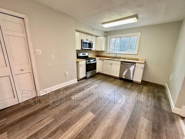 Photo - 1825 Rialto St