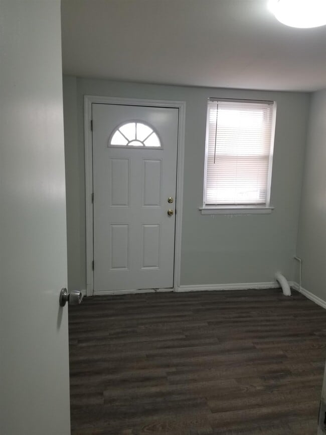 Photo - 38 Fisk St Unit ground fl