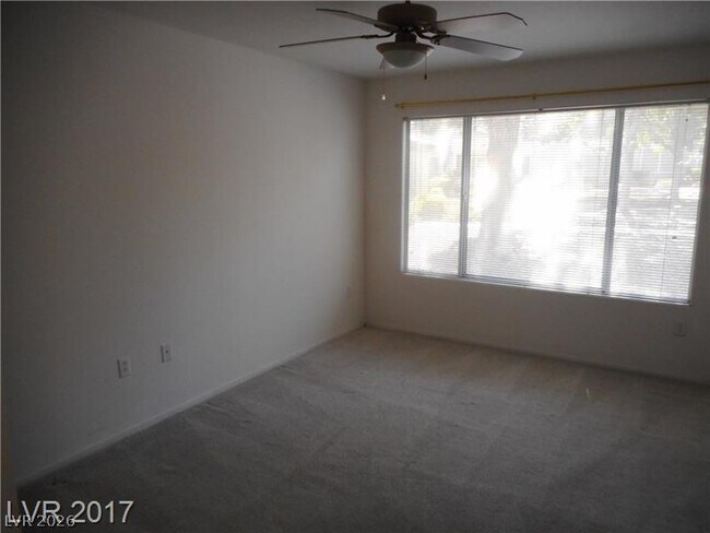 Photo - 5710 E Tropicana Ave Unit 1046