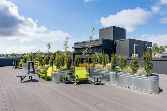 Photo - The Grove Ballard