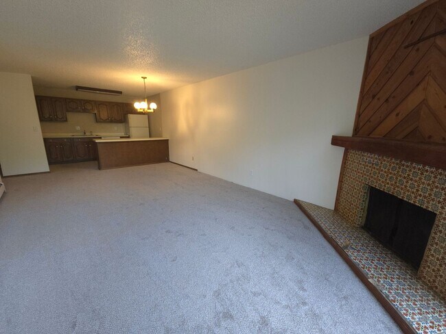 Photo - Price Reduction! Northeast Boulder 2 bedro... Unidad 309