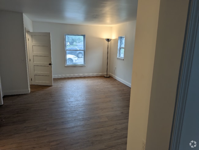 Building Photo - 4215 Mission Rd Rental