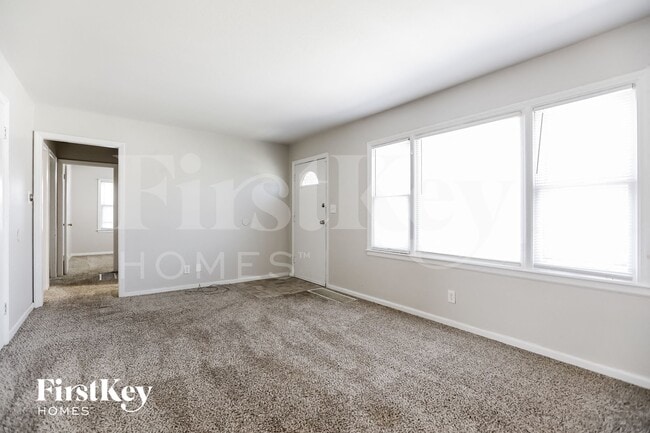 Photo - 8855 E 59th St