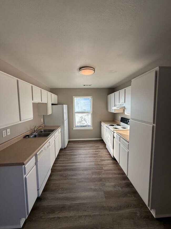 Photo - uTown - Your Perfect Rental Community! Unit 71