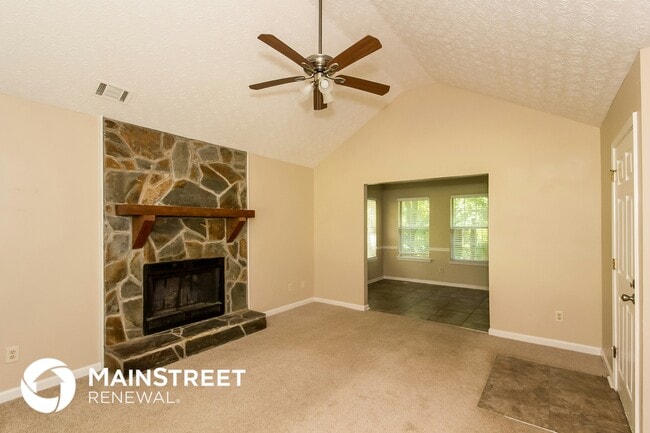 Photo - 40 Richmond Pl