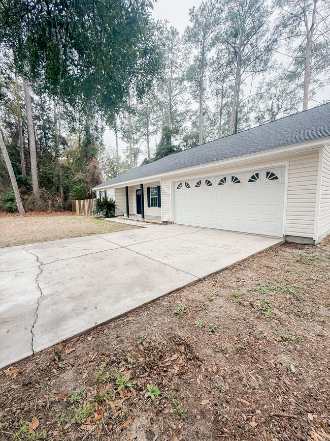 Photo - 28 W F Magers Rd