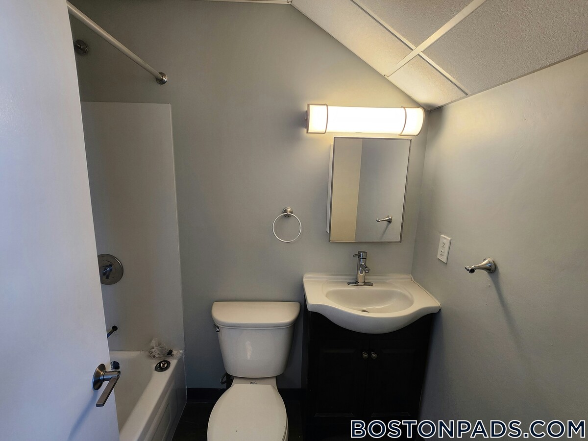 Photo - 507 Main St Unit 810