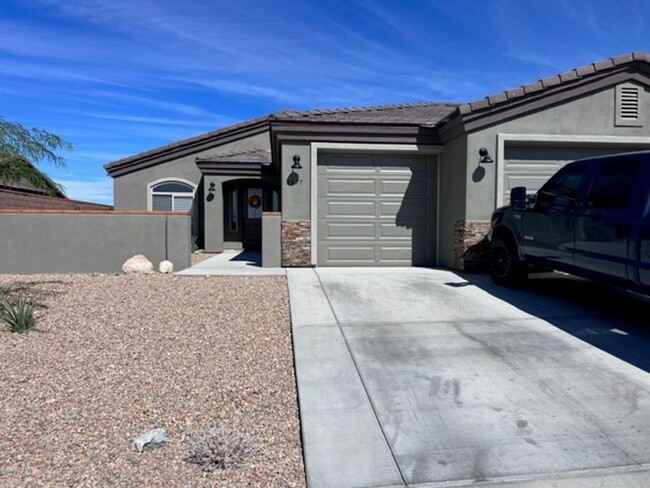 3BR Laughlin Ranch gated , 3car BOAT DEEP ... - 3BR Laughlin Ranch gated , 3car BOAT DEEP ... House