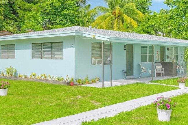 Photo - 23 NE 19th Ave