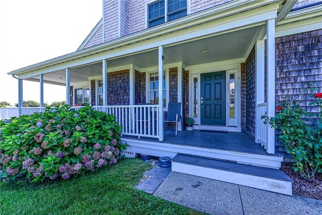 171 Ferry Landing Cir