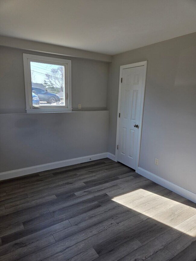 11 Elm St Unit B