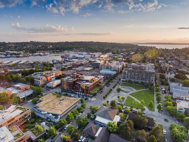 Photo - Commons at Ballard
