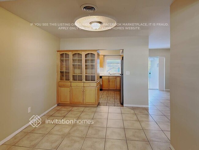 Photo - 1307 N 46th Ave