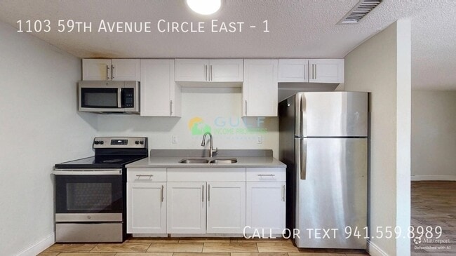 Photo - 1103 59th Ave Cir E