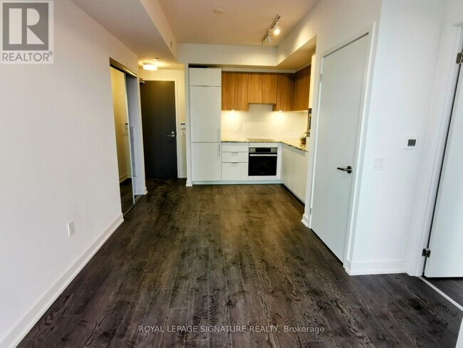 Photo - 20 O'Neill Rd Unit 729